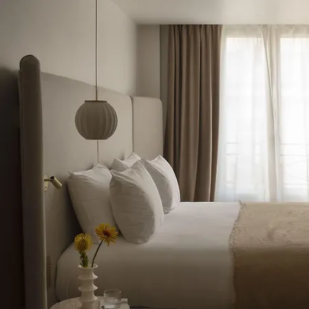 Nuage Hotel Paris